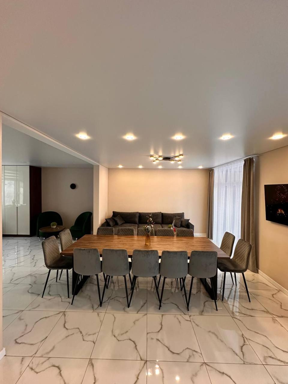 Appartamento Park House Palyanytsya Esterno foto